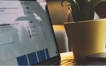 Xuất nhập khẩu uỷ thác